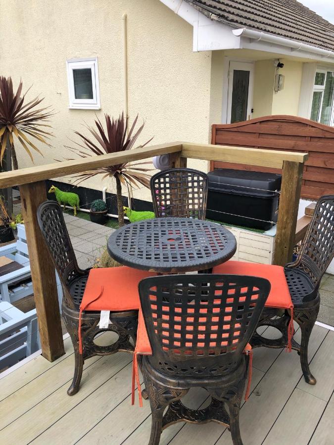 Six By The Sea - 2 Bed House - A Little Something For Everyone Saint Columb Minor Exteriér fotografie